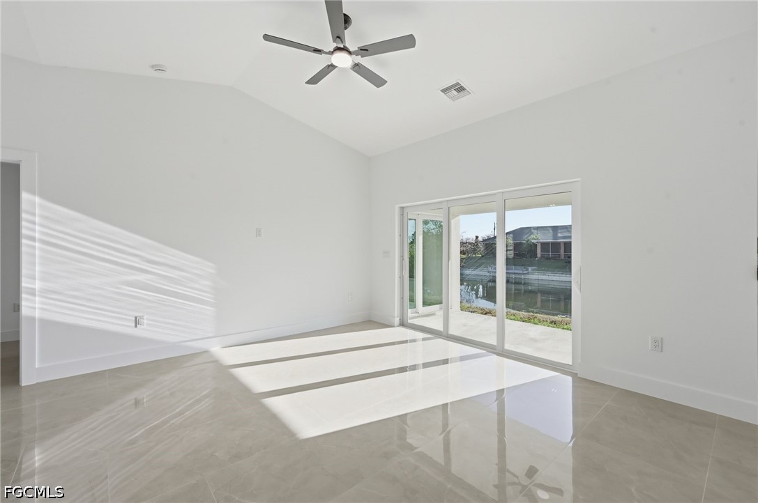 3 Bed Waterfront Home for Sale in Cape Coral, photo 31