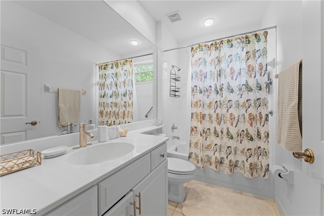 3 Bed Condominium for Sale in Naples, photo 31