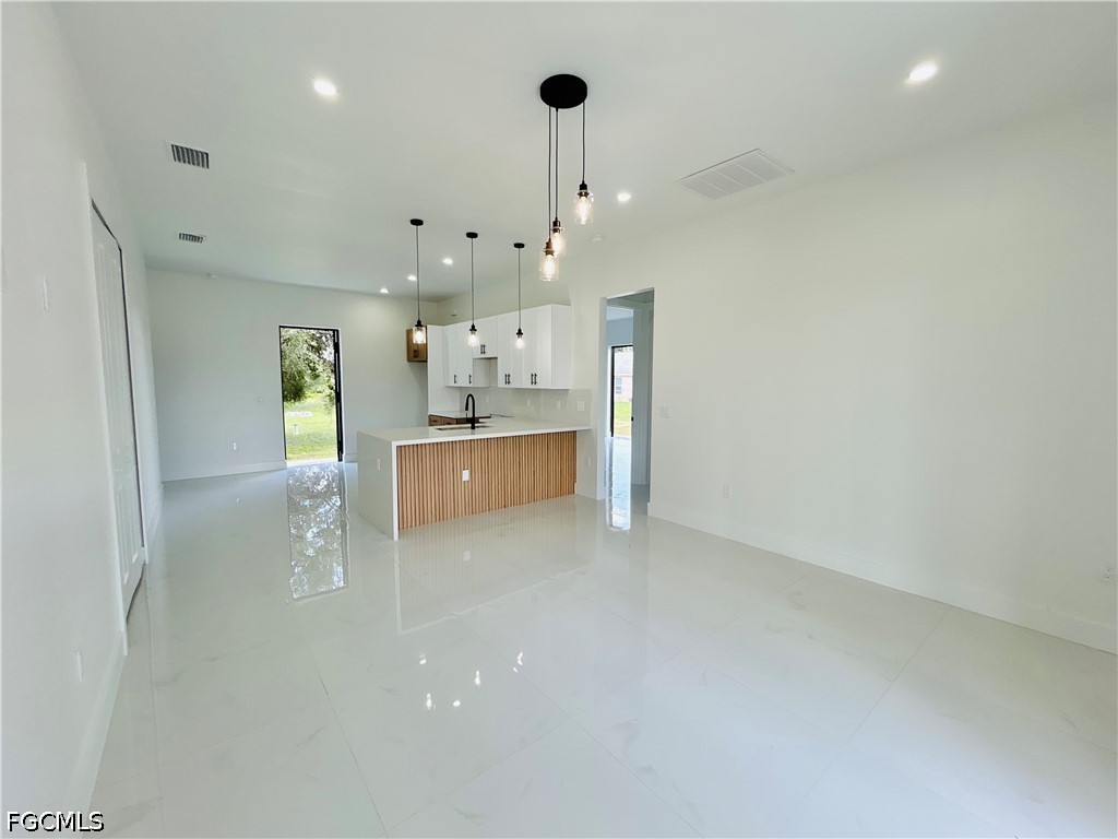 4 Bed SingleFamilyResidence for Sale in Lehigh Acres, photo 31