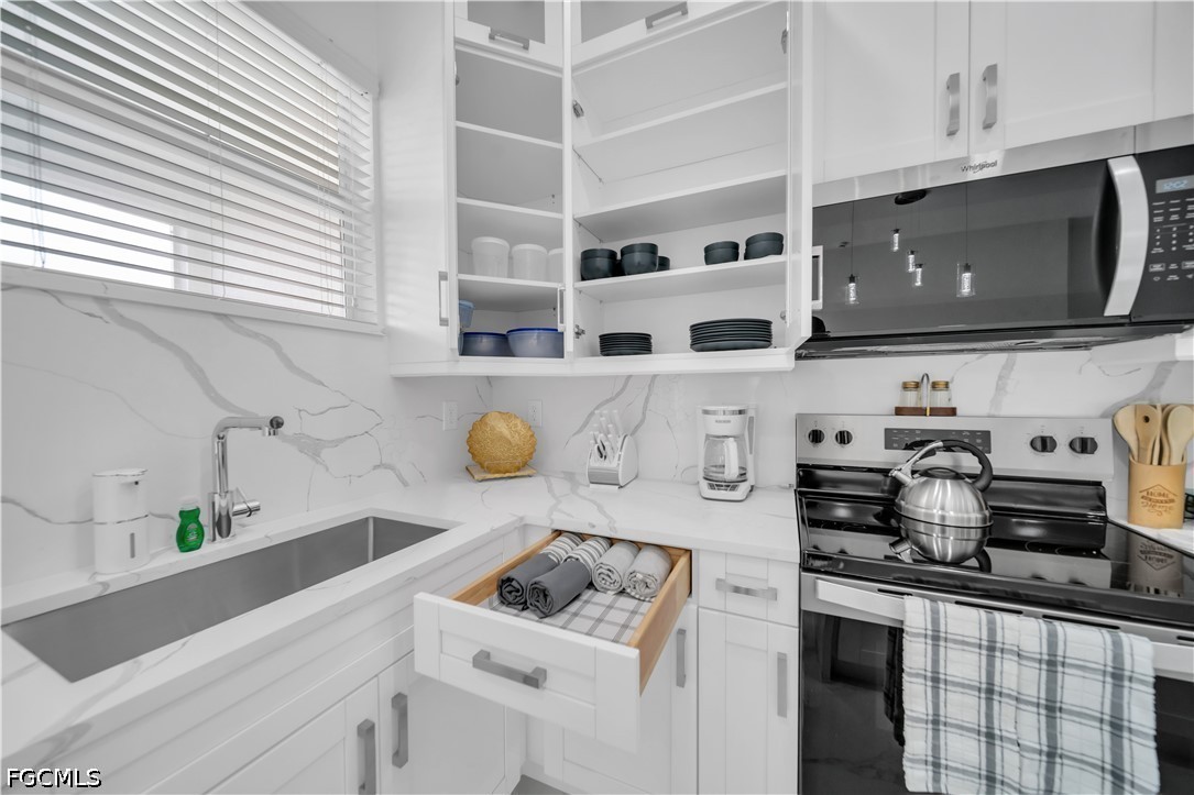 6 Bed Duplex for Sale in Lehigh Acres, photo 31