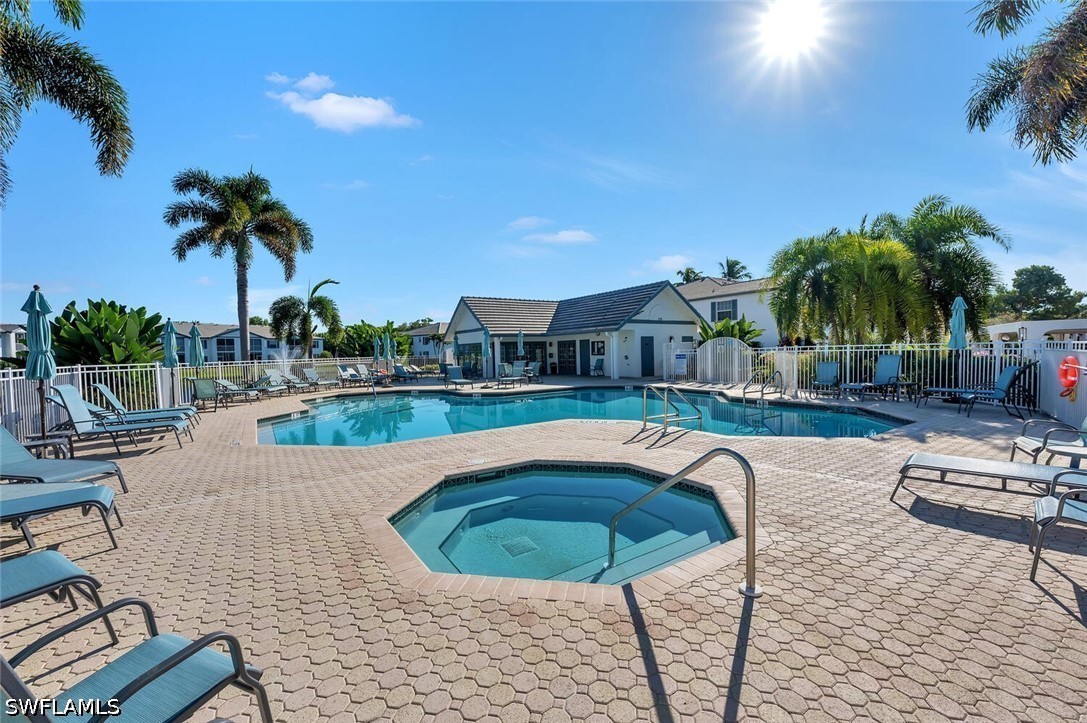 2 Bed Waterfront Home for Sale in Naples, photo 31