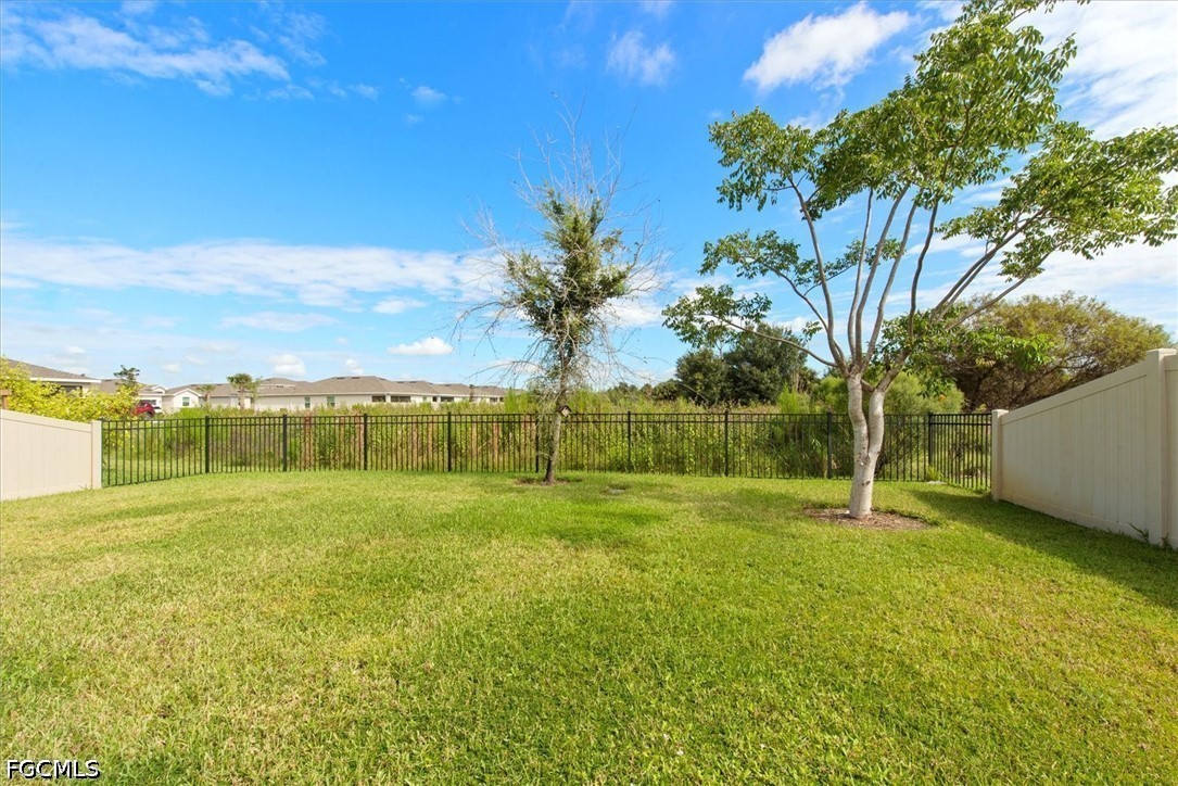 4 Bed SingleFamilyResidence for Sale in Brightwater, photo 31