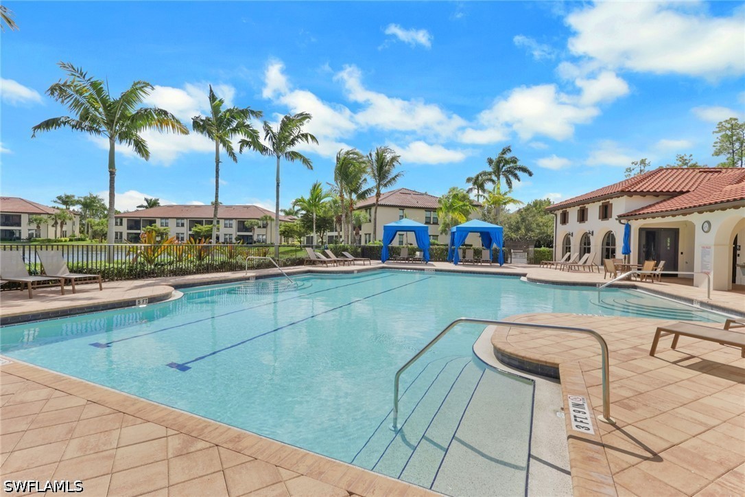 3 Bed Condominium for Sale in Naples, photo 31