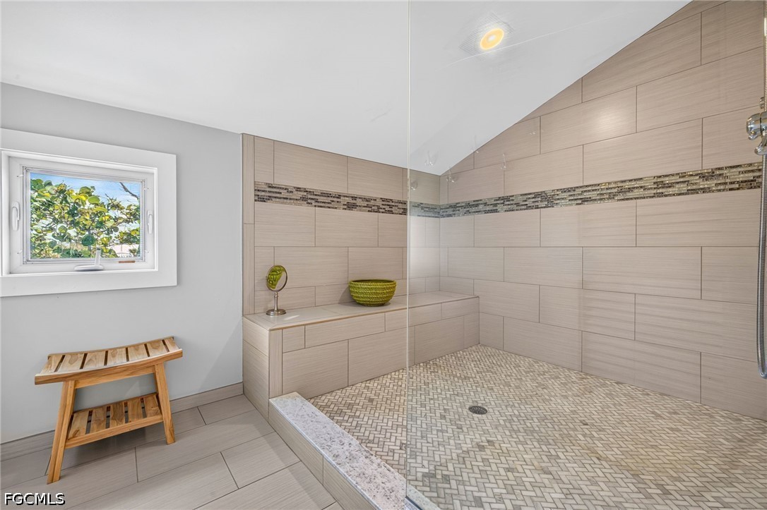 5 Bed SingleFamilyResidence for Sale in Butterknife, photo 31