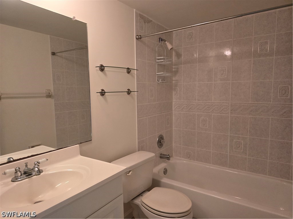 3 Bed Condominium for Sale in Edgewood, photo 31