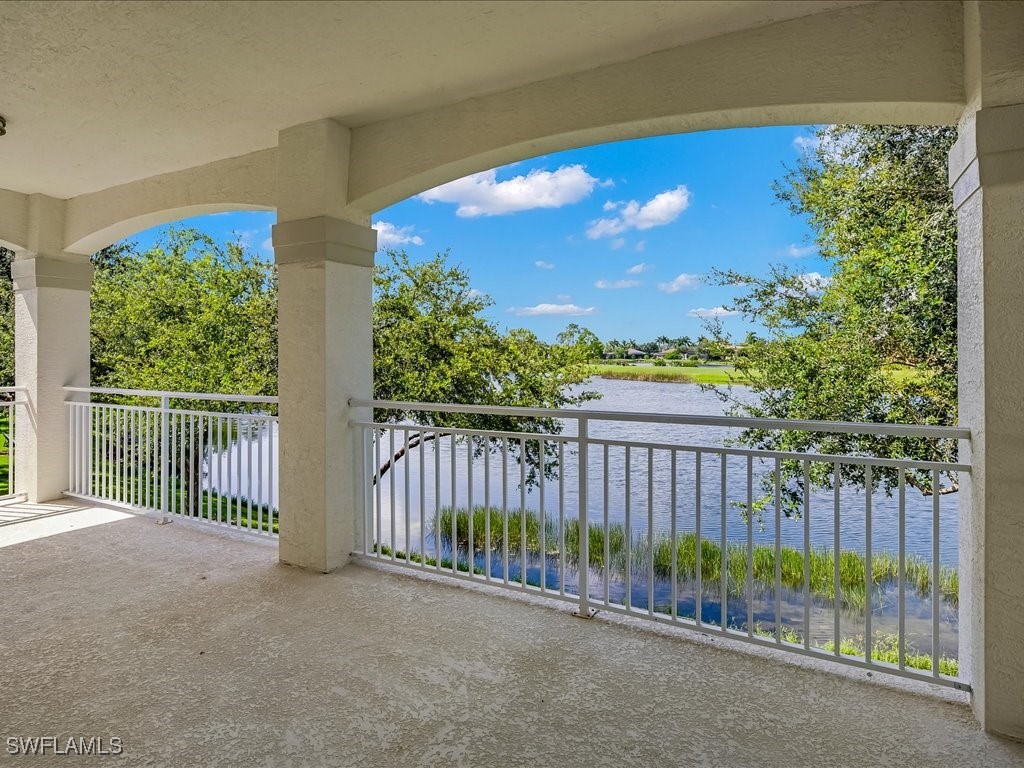 4 Bed Waterfront Home for Sale in Naples, photo 32