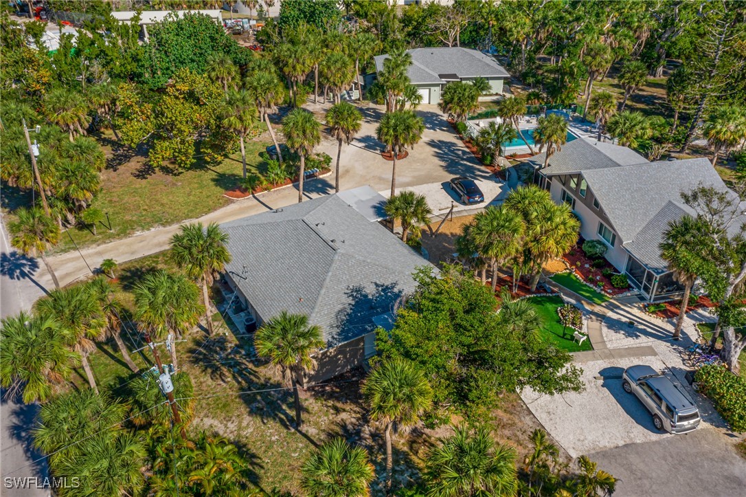 2 Bed Condominium for Sale in Sanibel, photo 32