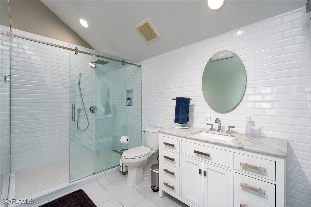4 Bed Pool Home for Sale in Shell Harbor, photo 32