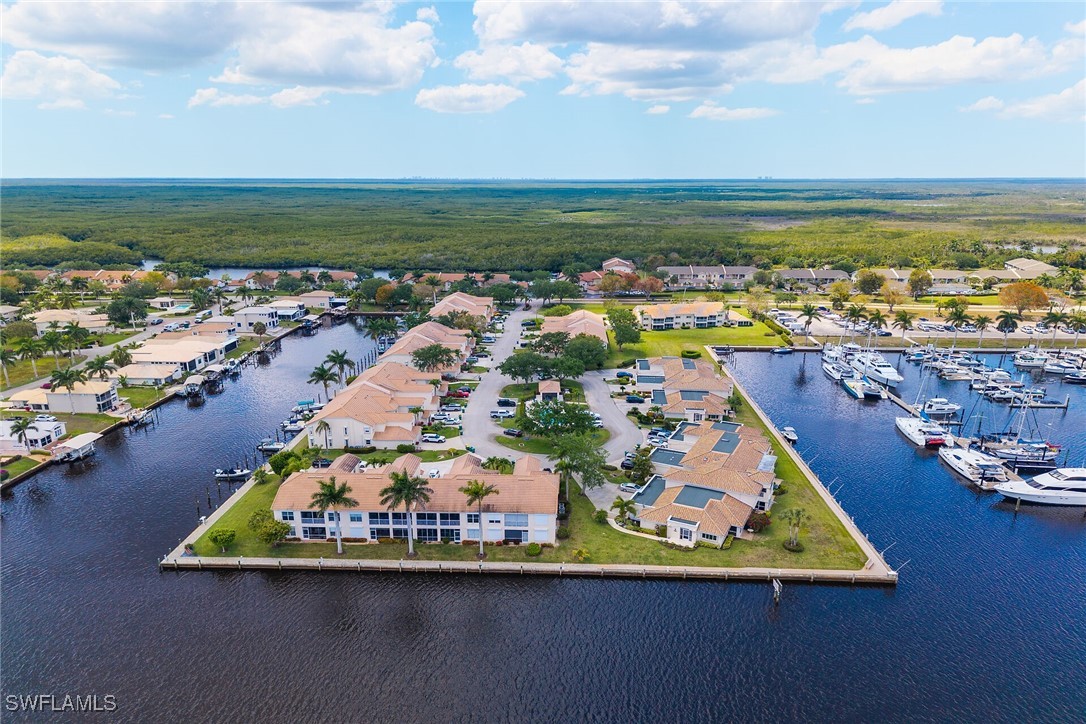2 Bed Waterfront Home for Sale in Sunrise Cay, FL, $399,000 — photo 32