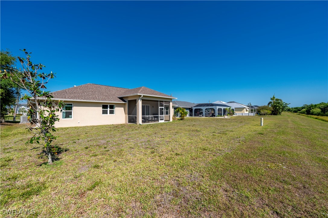 3 Bed SingleFamilyResidence for Sale in Deep Creek, FL — photo 32