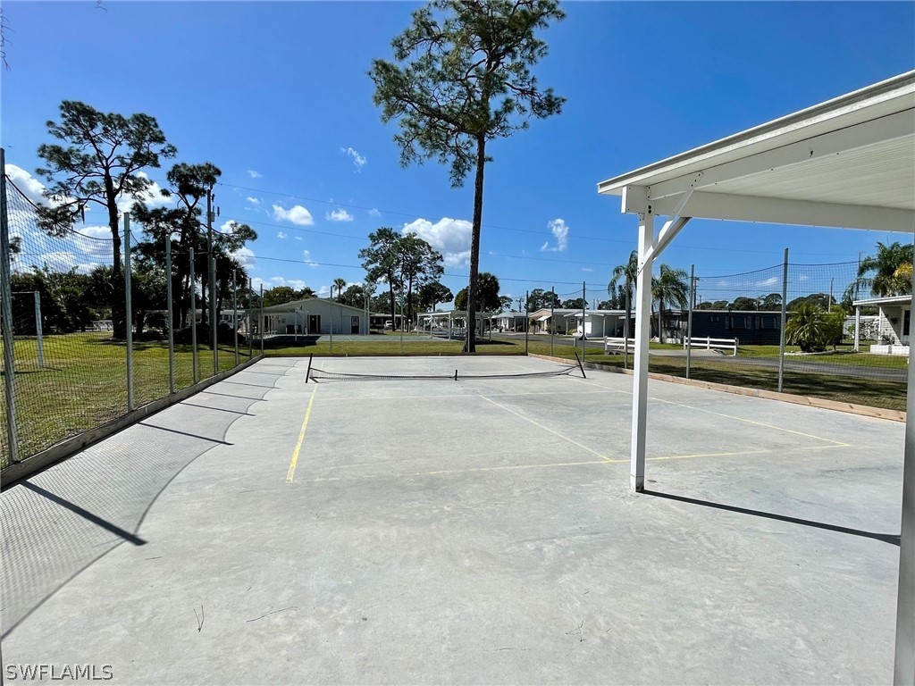 2 Bed ManufacturedHome for Sale in North Fort Myers, FL — photo 32