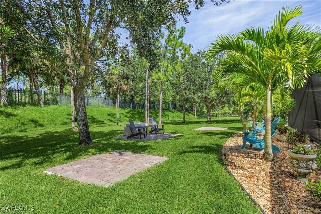 4 Bed Pool Home for Sale in Stoneybrook, photo 32