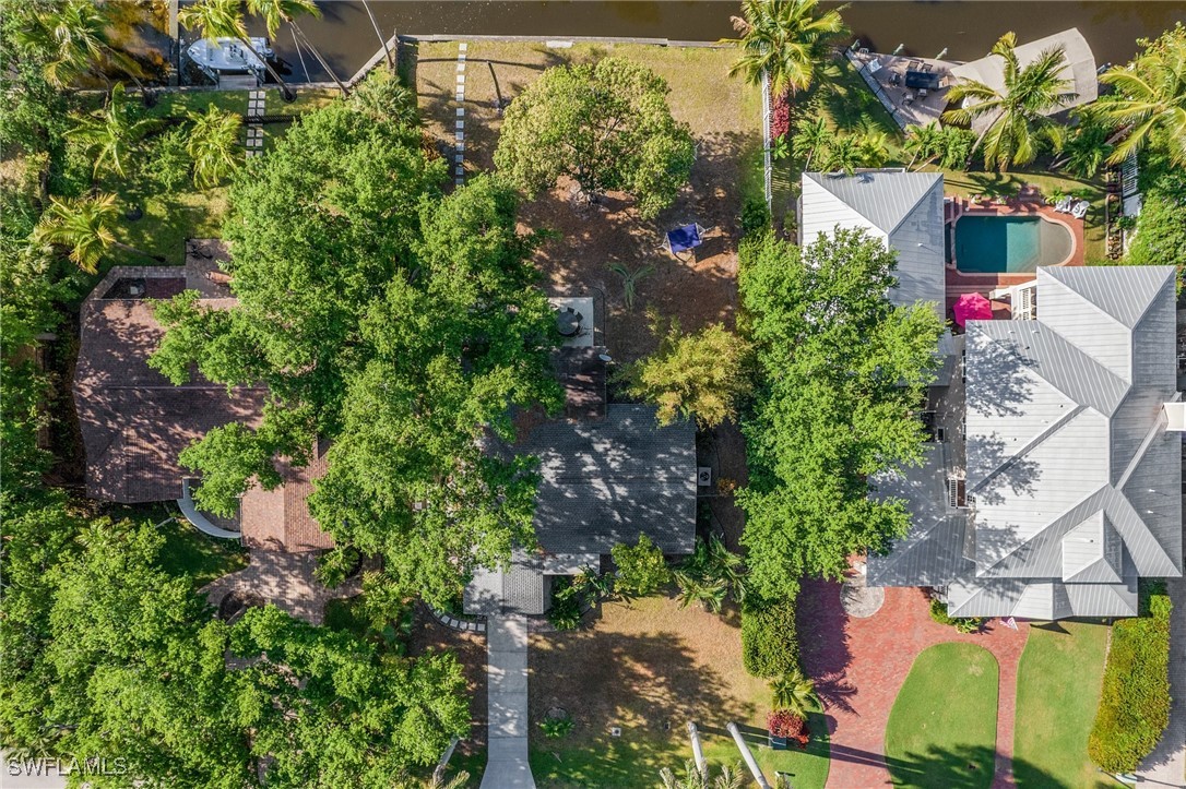 2 Bed Waterfront Home for Sale in Fort Myers, photo 32