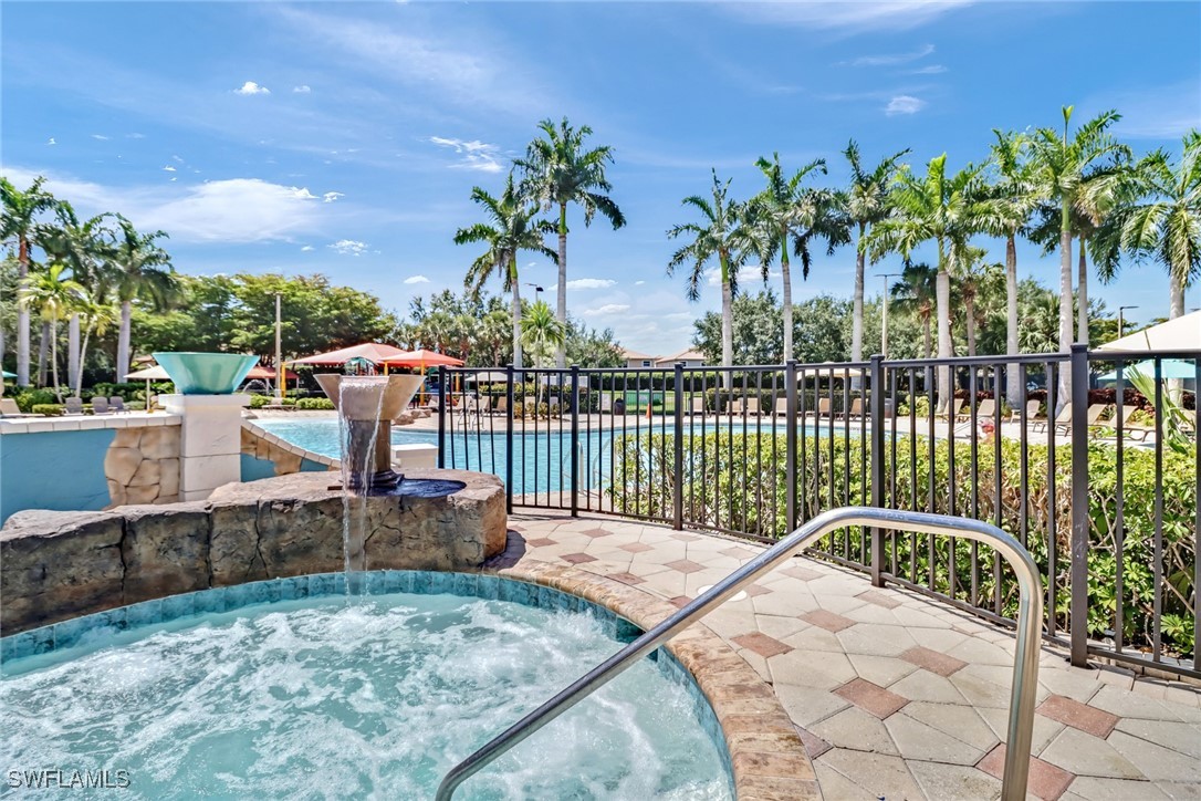 2 Bed Condominium for Sale in Barletta, FL, $249,000 — photo 32