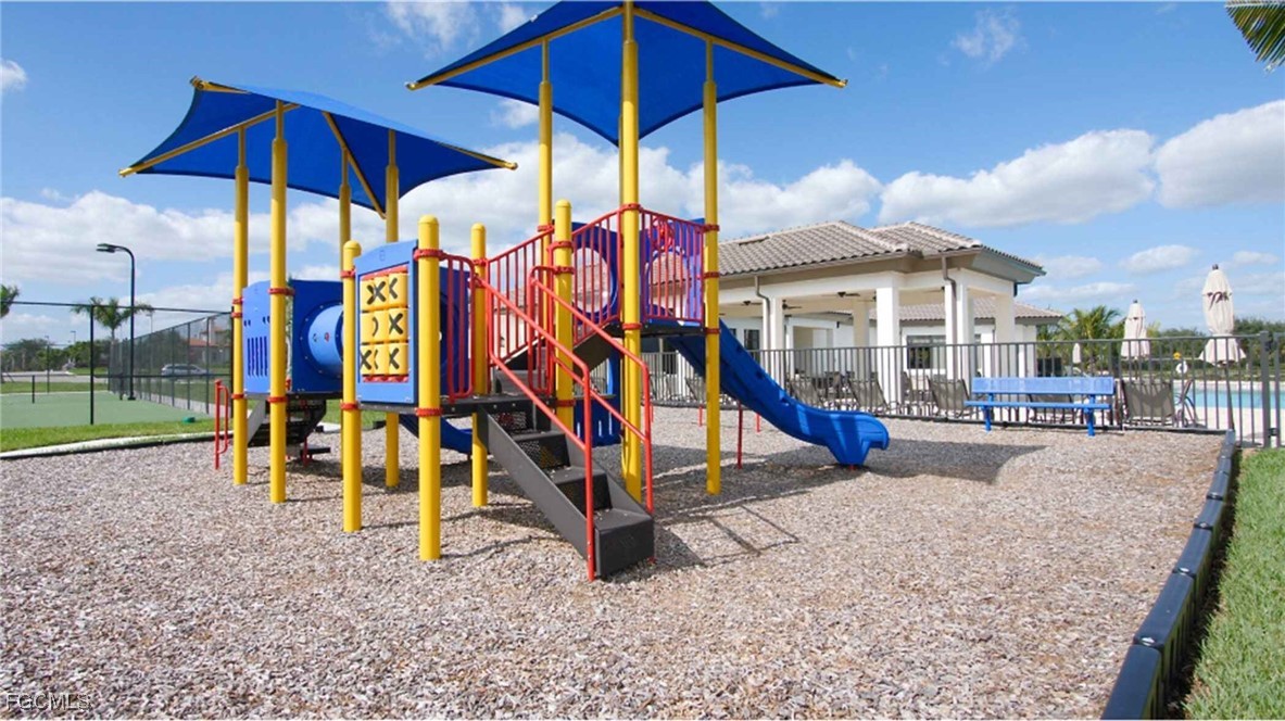 4 Bed Waterfront Home for Sale in Portico, FL, $380,000 — photo 32