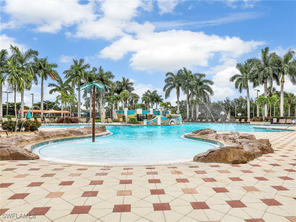 2 Bed Condominium for Sale in Barletta, FL, $259,900 — photo 32