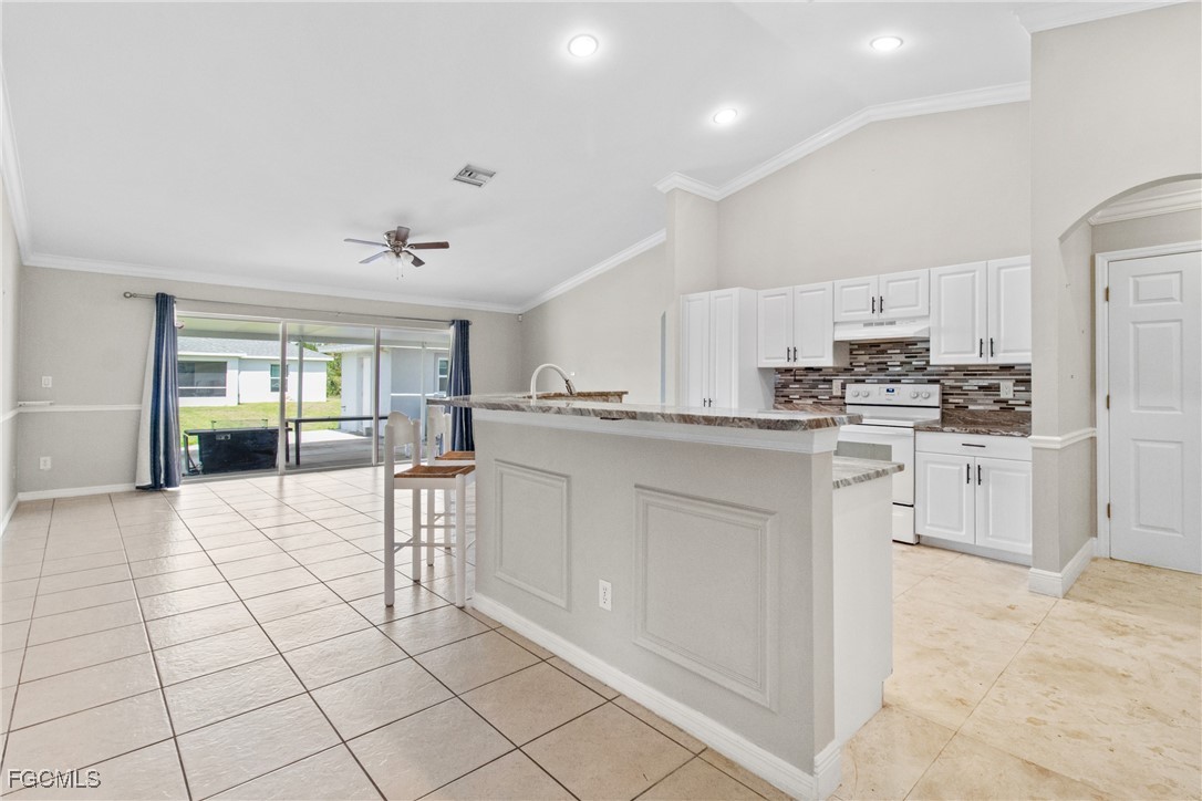 4 Bed SingleFamilyResidence for Sale in Lehigh Acres, FL — photo 32