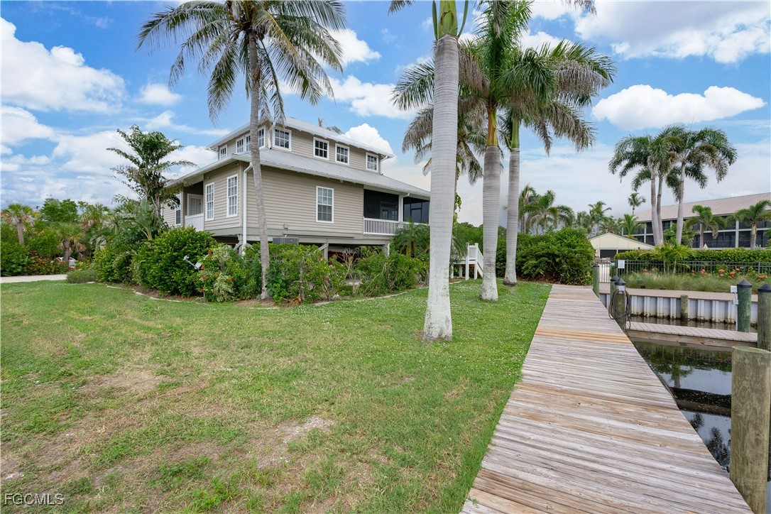 3 Bed Waterfront Home for Sale in Bokeelia, photo 32