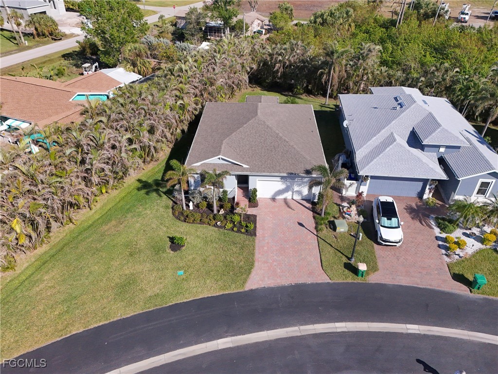 3 Bed SingleFamilyResidence for Sale in Rio Villa Lakes, FL — photo 32