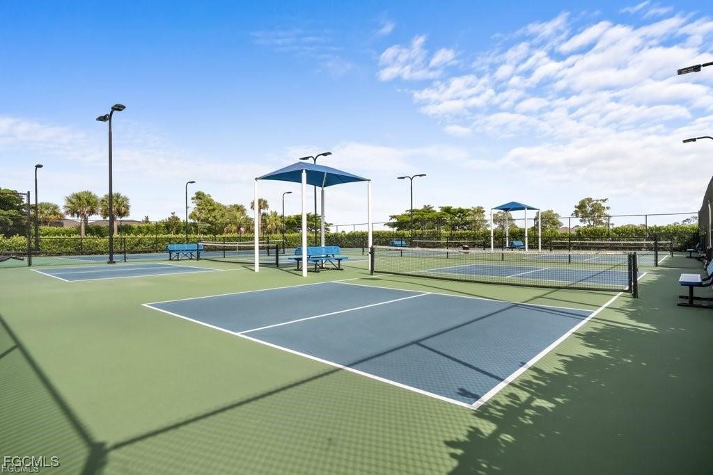 3 Bed SingleFamilyResidence for Sale in Entrada, FL — photo 32