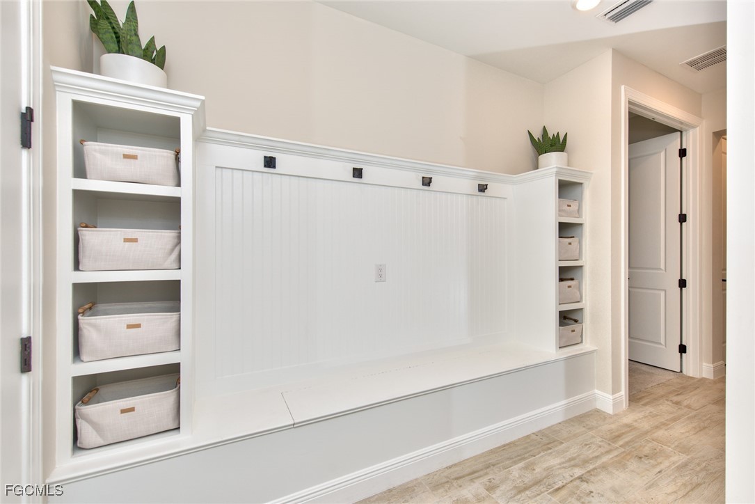 4 Bed SingleFamilyResidence for Sale in Estero, photo 32