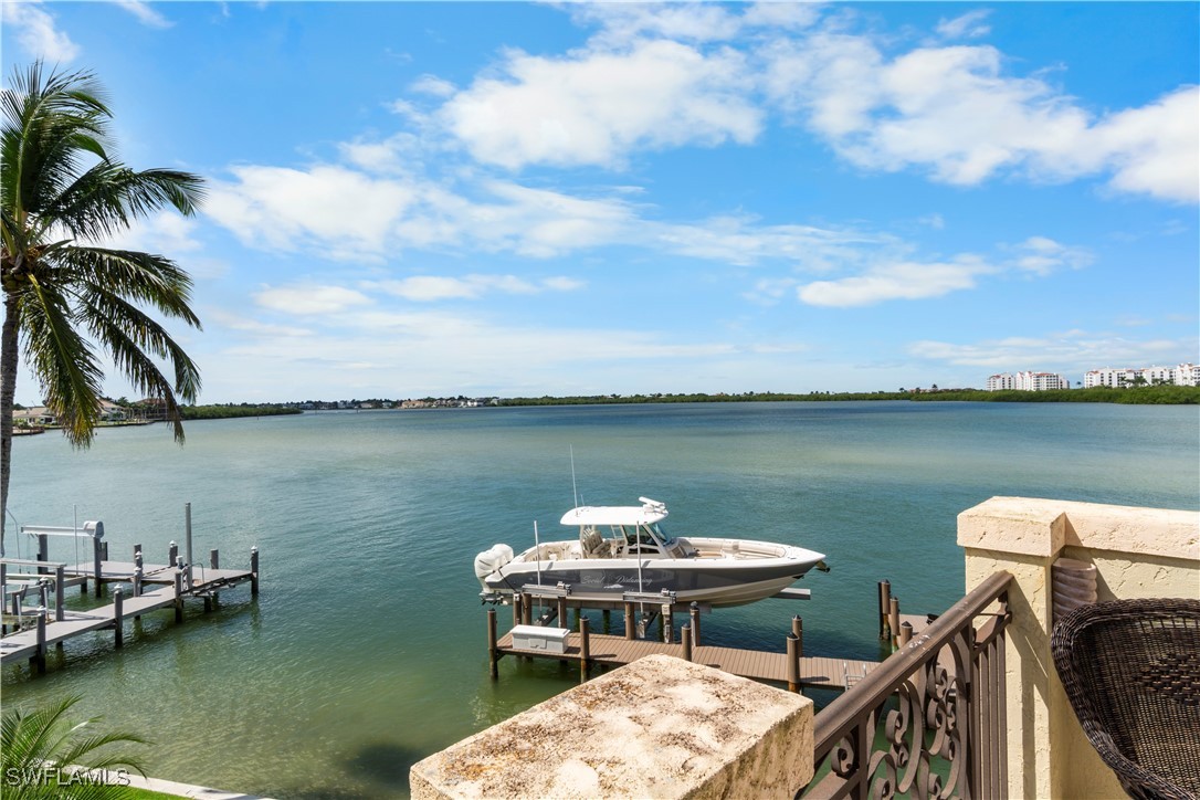5 Bed Pool Home for Sale in Marco Island, photo 32