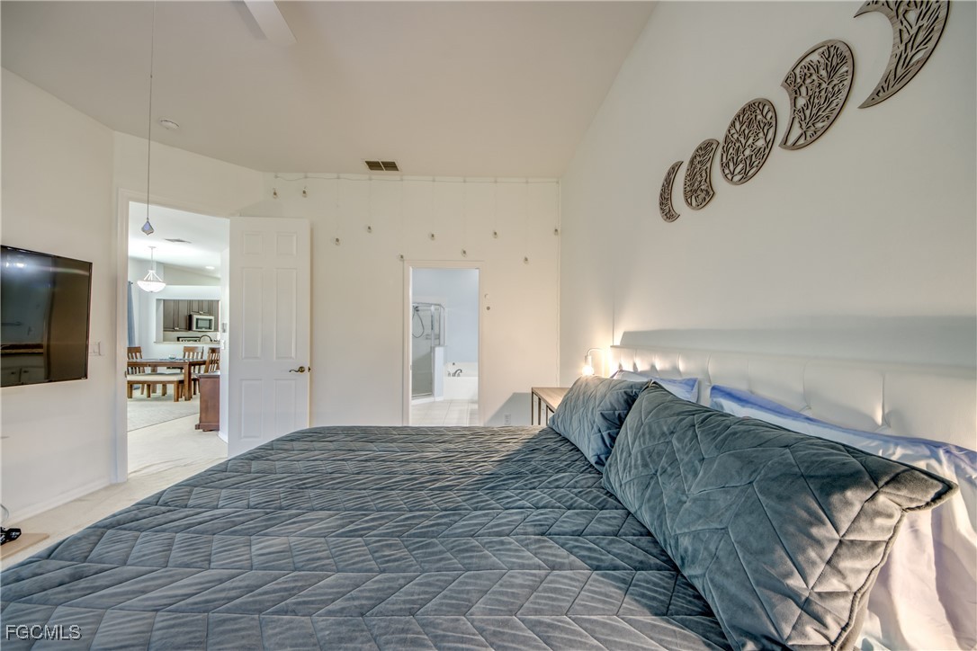 3 Bed Waterfront Home for Sale in Fort Myers, photo 32