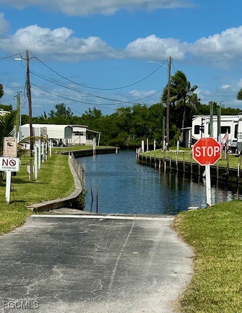2 Bed ManufacturedHome for Sale in Fort Myers, FL, $84,900 — photo 32