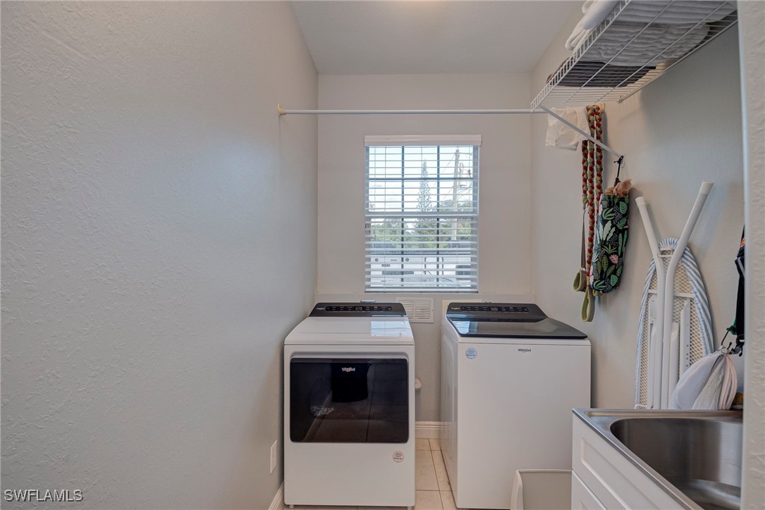 4 Bed Pool Home for Sale in Naples, photo 32