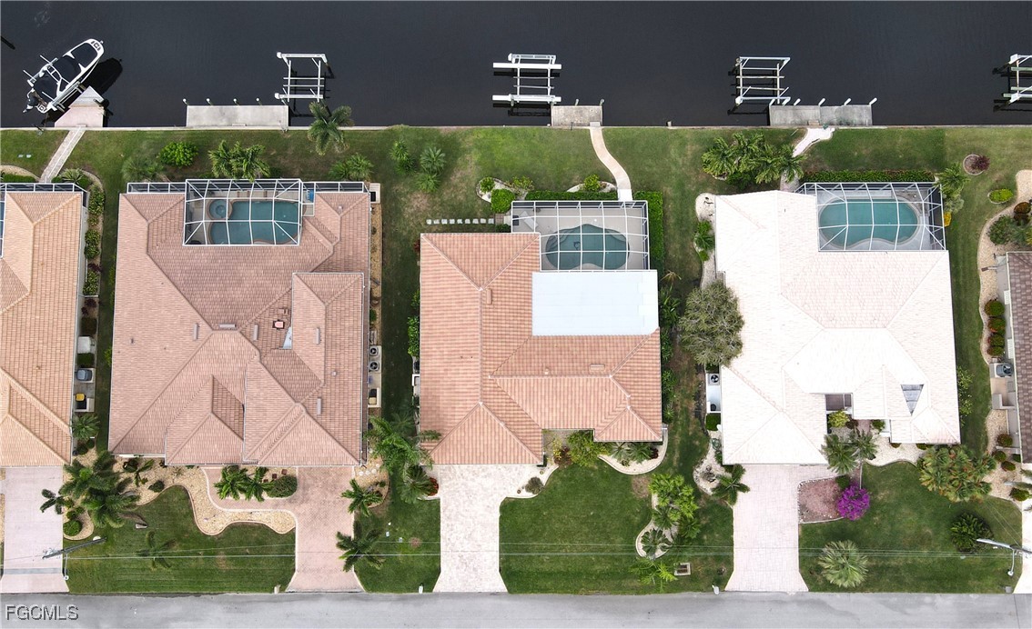 3 Bed Pool Home for Sale in Burnt Store Isles, photo 32