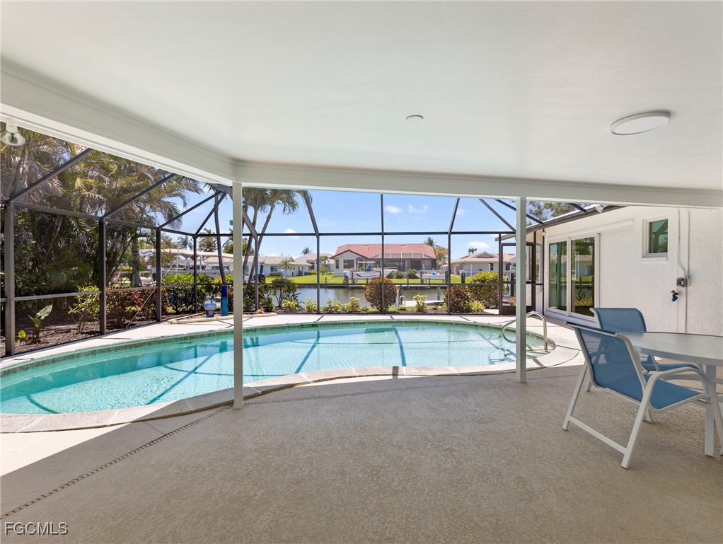 3 Bed Pool Home for Sale in Palm Acres, photo 32