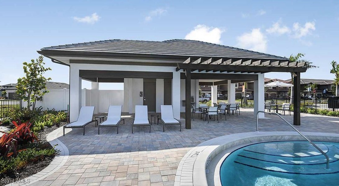 3 Bed Waterfront Home for Sale in Naples, FL, $565,593 — photo 32