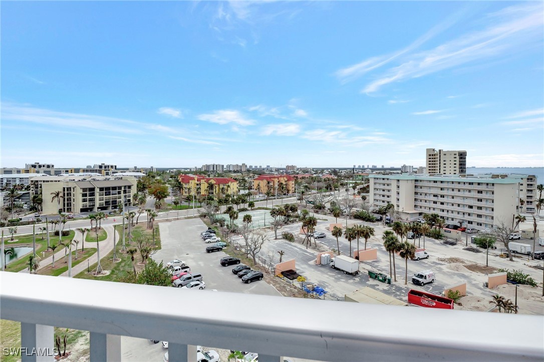 1 Bed Waterfront Home for Sale in Fort Myers Beach, photo 32