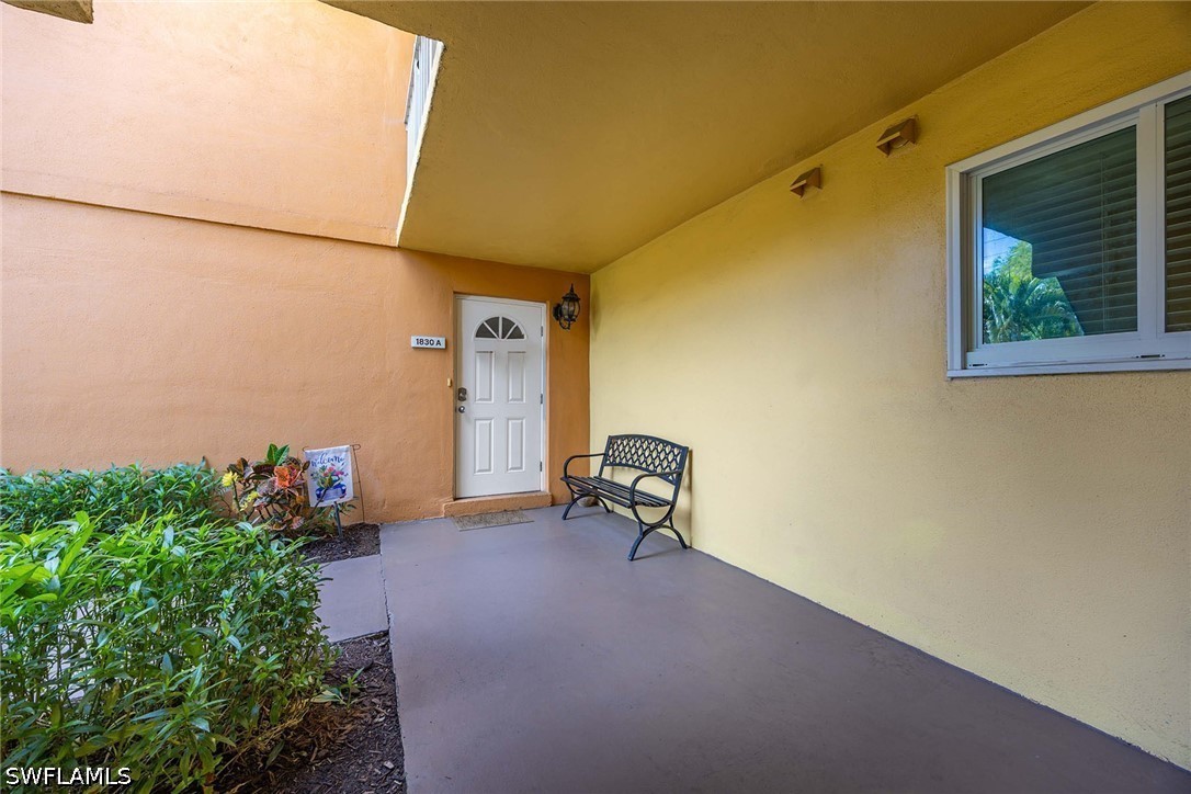 2 Bed Waterfront Home for Sale in Naples, photo 32