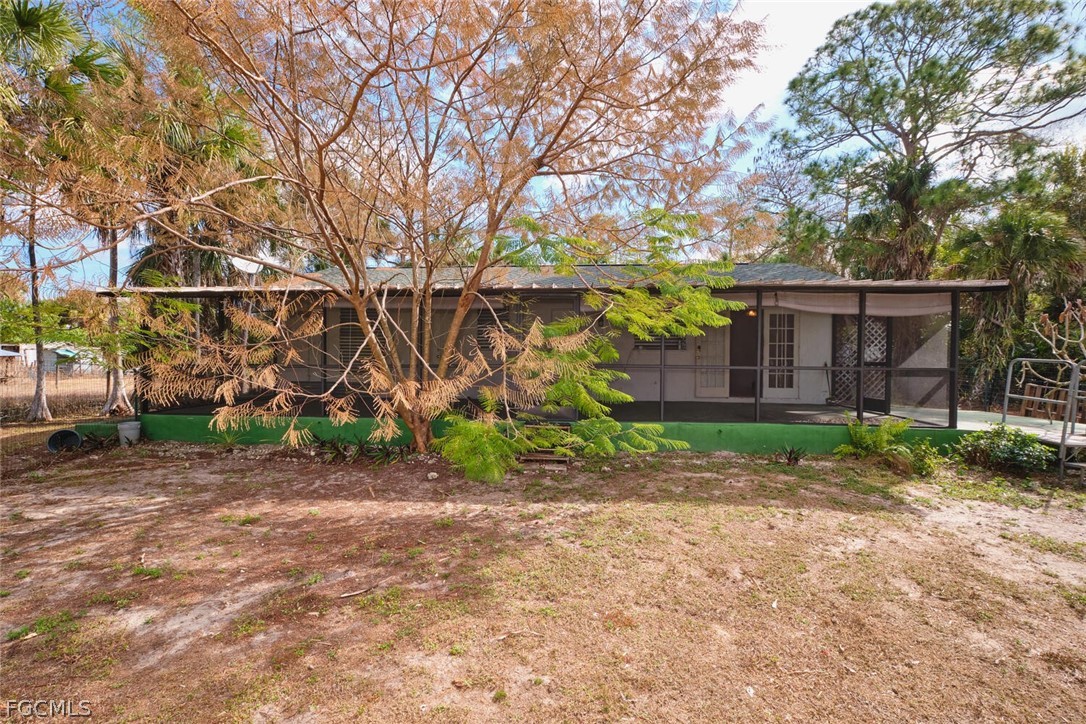 3 Bed SingleFamilyResidence for Sale in Naples, photo 32