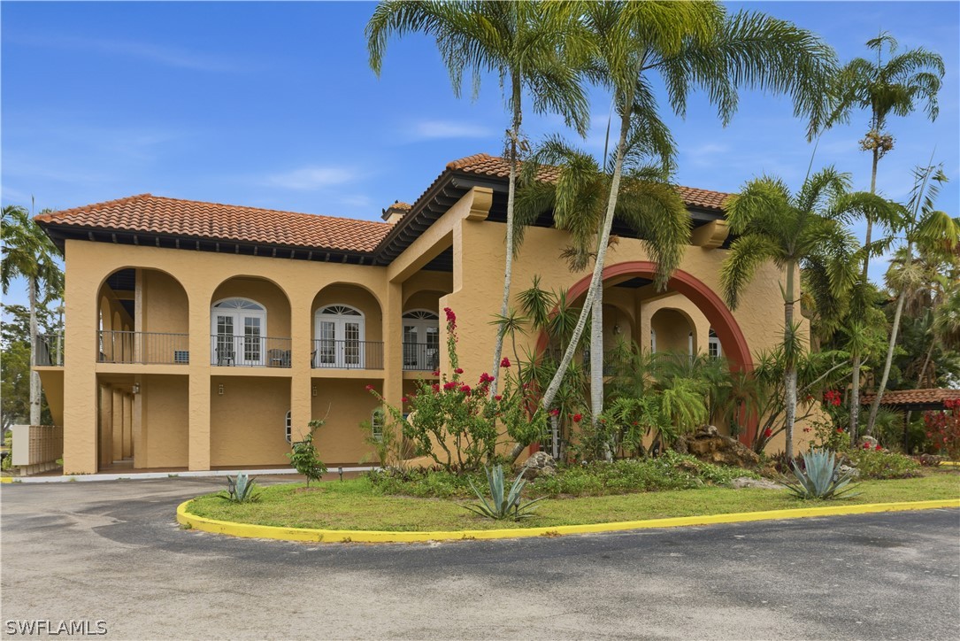 2 Bed Waterfront Home for Sale in Naples, FL, $299,999 — photo 32
