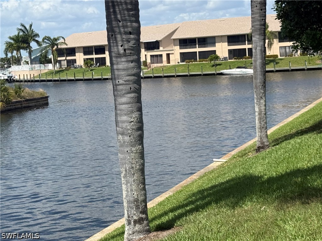 2 Bed Waterfront Home for Sale in Cape Coral, photo 32