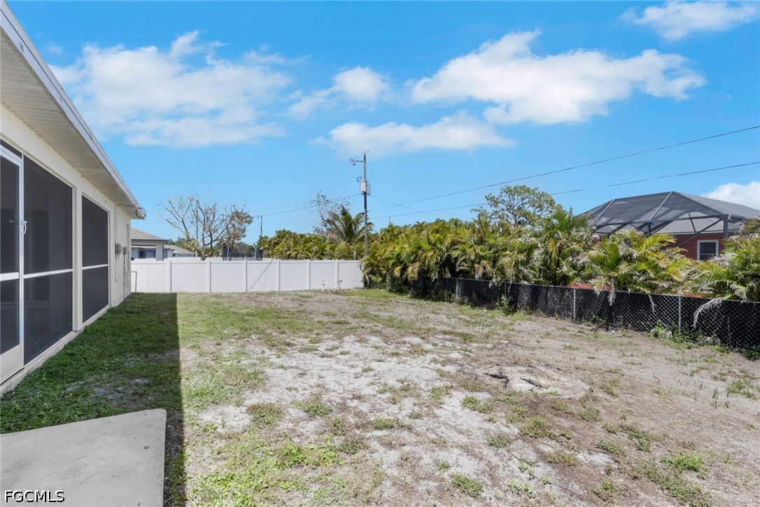 4 Bed SingleFamilyResidence for Sale in Cape Coral, FL — photo 32