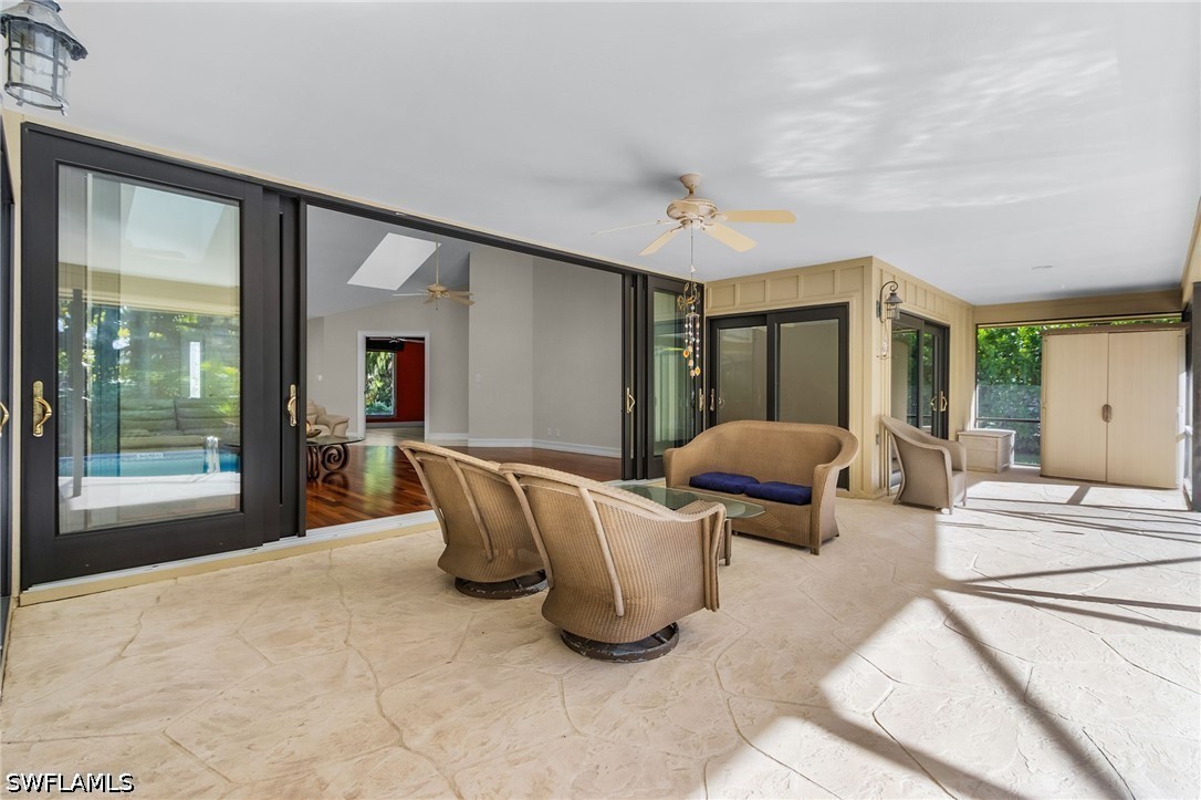 3 Bed Pool Home for Sale in Kings Lake, photo 32