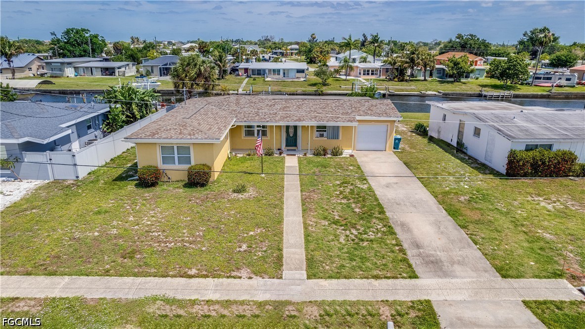 4 Bed Waterfront Home for Sale in Port Charlotte, FL — photo 32