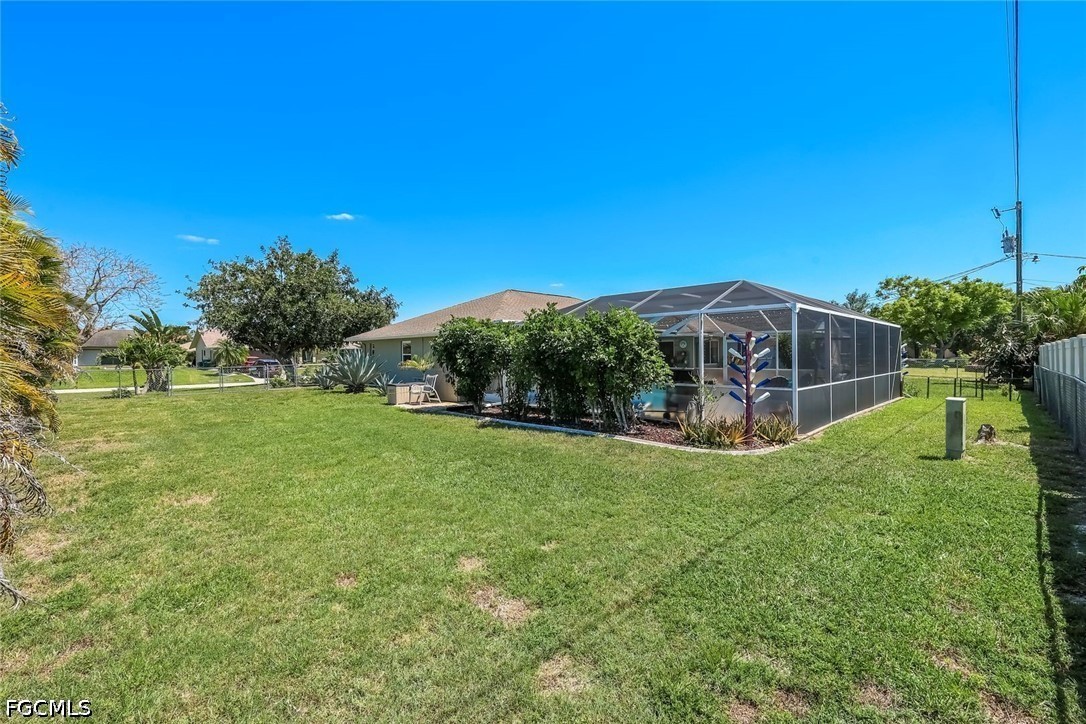 3 Bed Pool Home for Sale in Cape Coral, photo 32