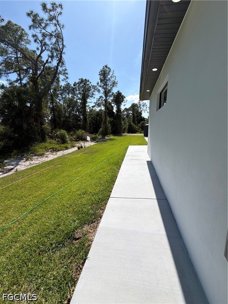 4 Bed SingleFamilyResidence for Sale in Lehigh Acres, photo 32