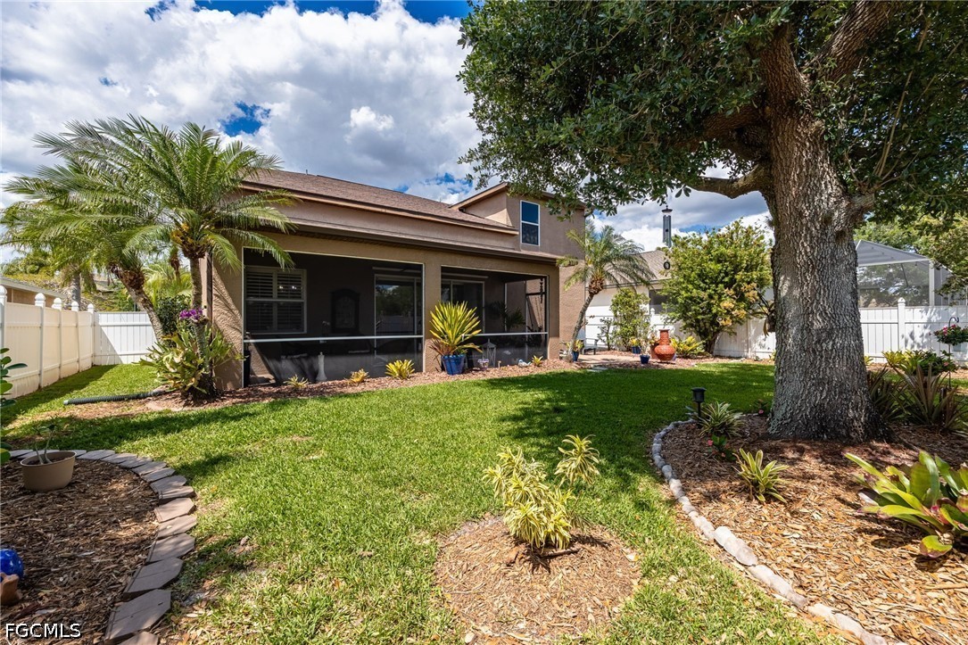 4 Bed SingleFamilyResidence for Sale in Cypress Cay, FL — photo 32