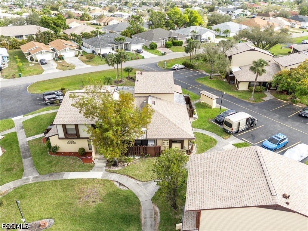 2 Bed Townhouse for Sale in Cape Coral, photo 32