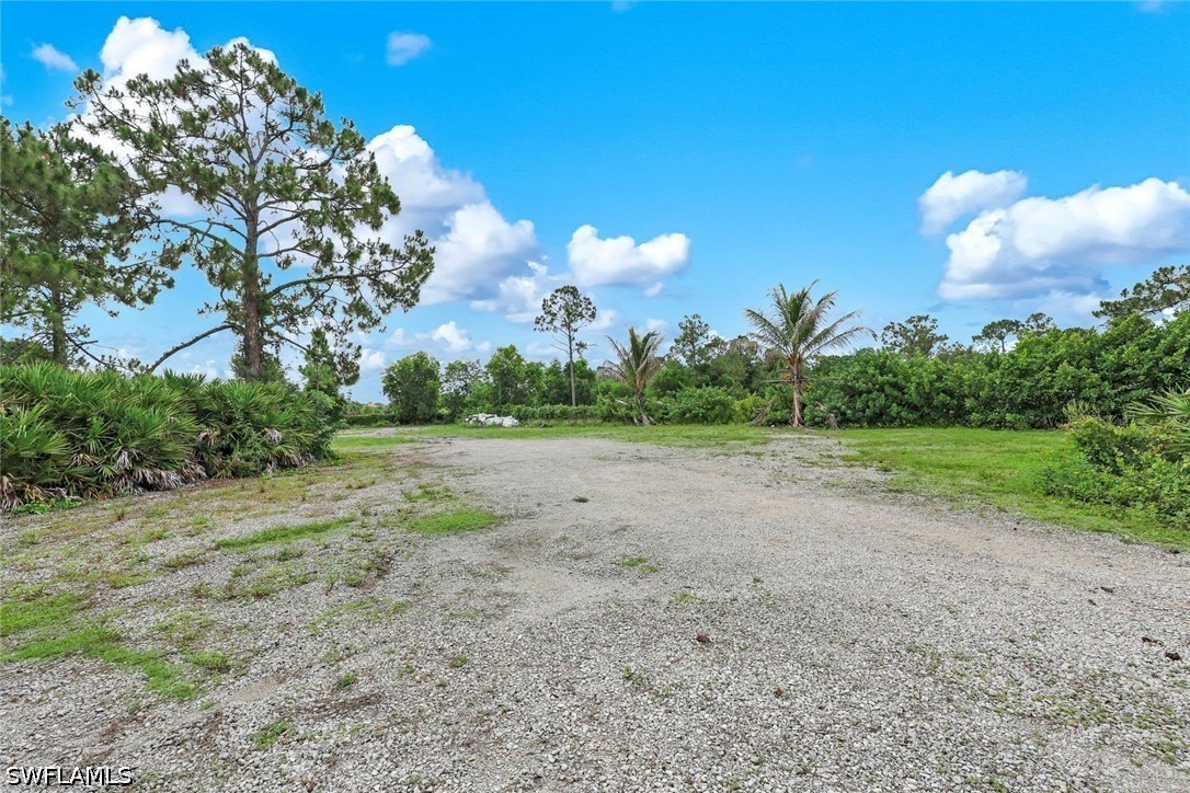 3 Bed SingleFamilyResidence for Sale in Naples, photo 32