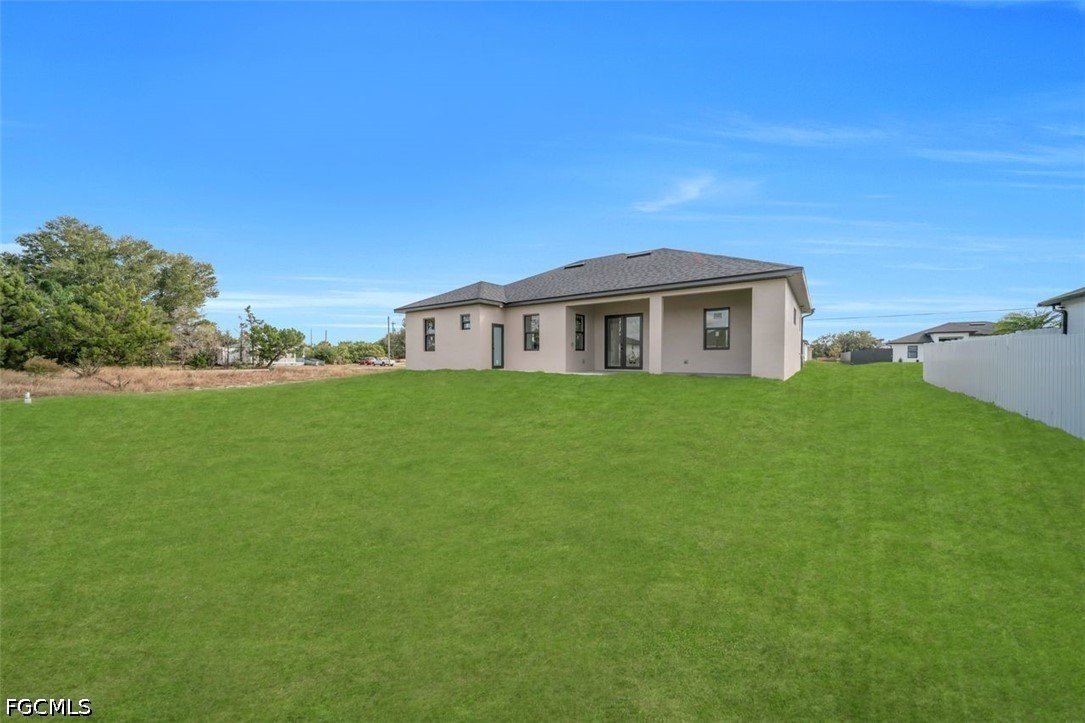 3 Bed SingleFamilyResidence for Sale in Lehigh Acres, photo 32