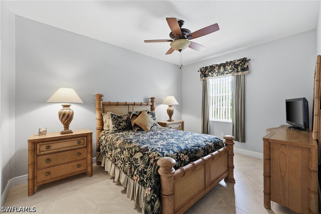 3 Bed Waterfront Home for Sale in Naples, photo 32
