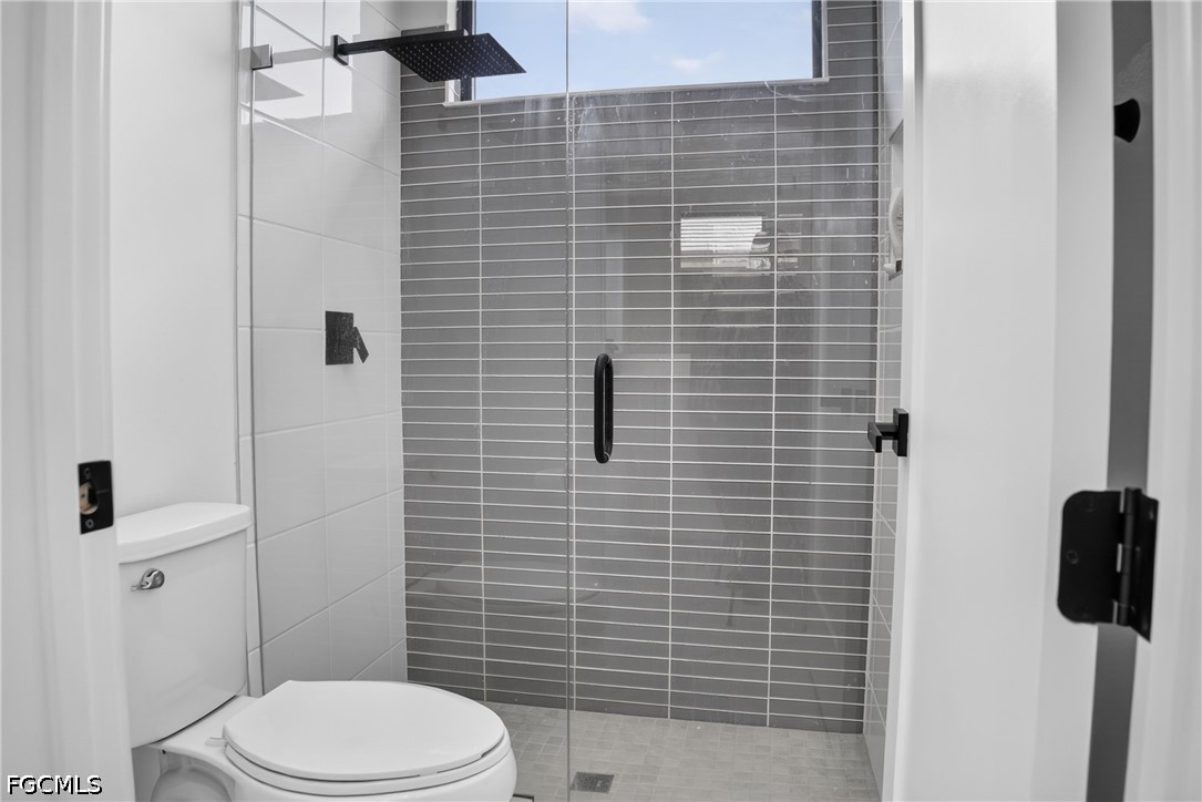 3 Bed SingleFamilyResidence for Sale in Maple Ridge, photo 32