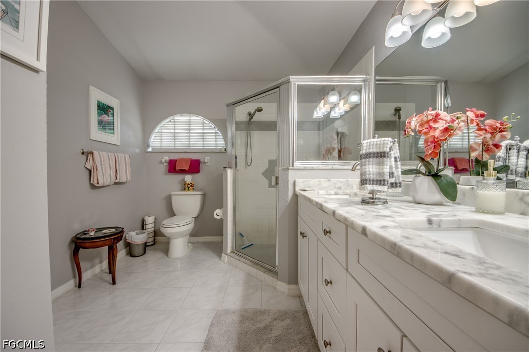 3 Bed SingleFamilyResidence for Sale in Cape Coral, photo 32
