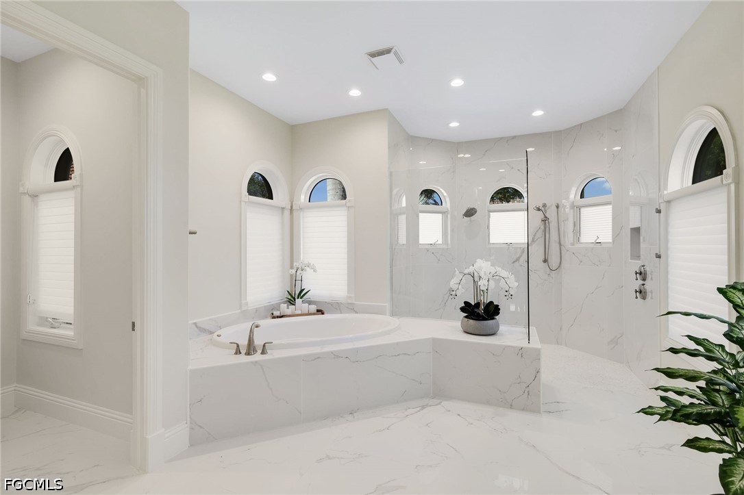 3 Bed Pool Home for Sale in Verona Lago, photo 32